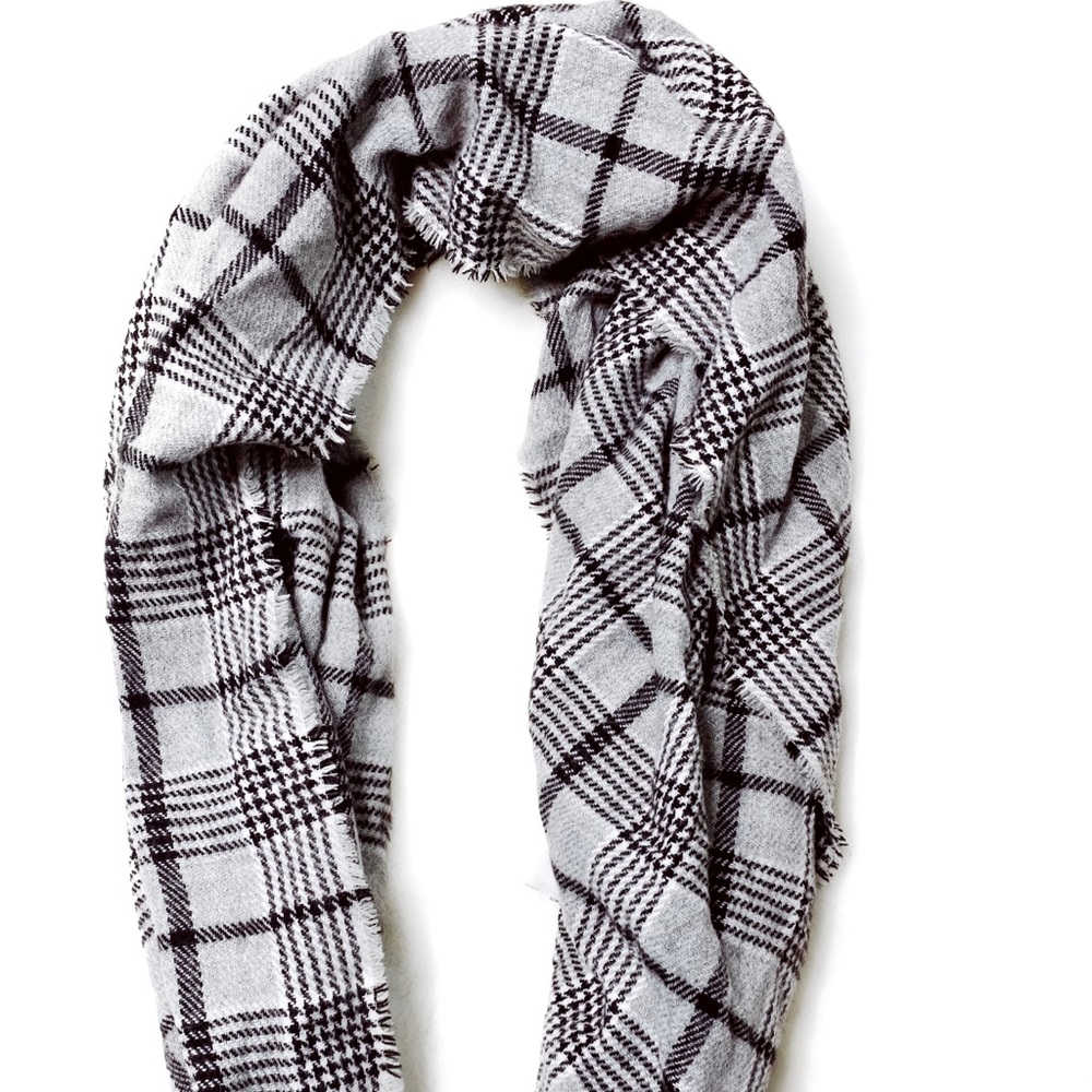 Plaid scarf
